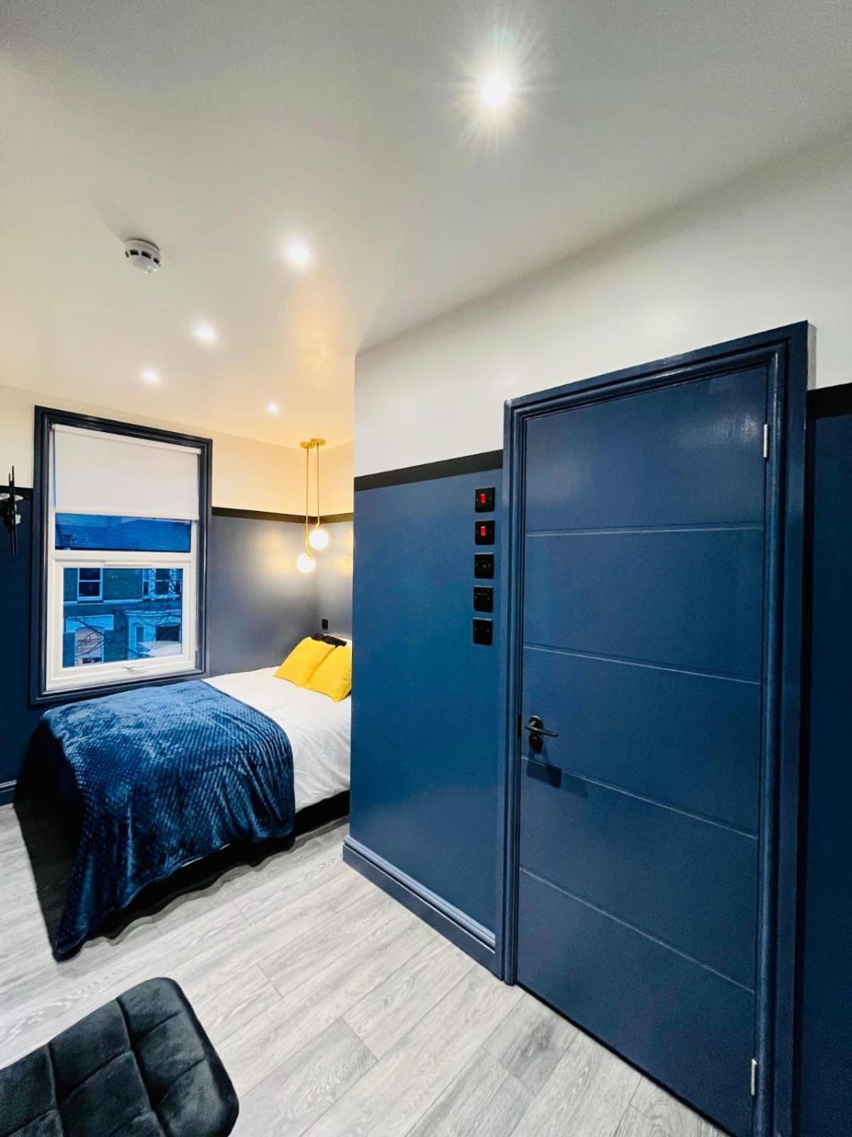 London 39 Blue House Luxury Ensuite Ideal For Tourists Εξωτερικό φωτογραφία