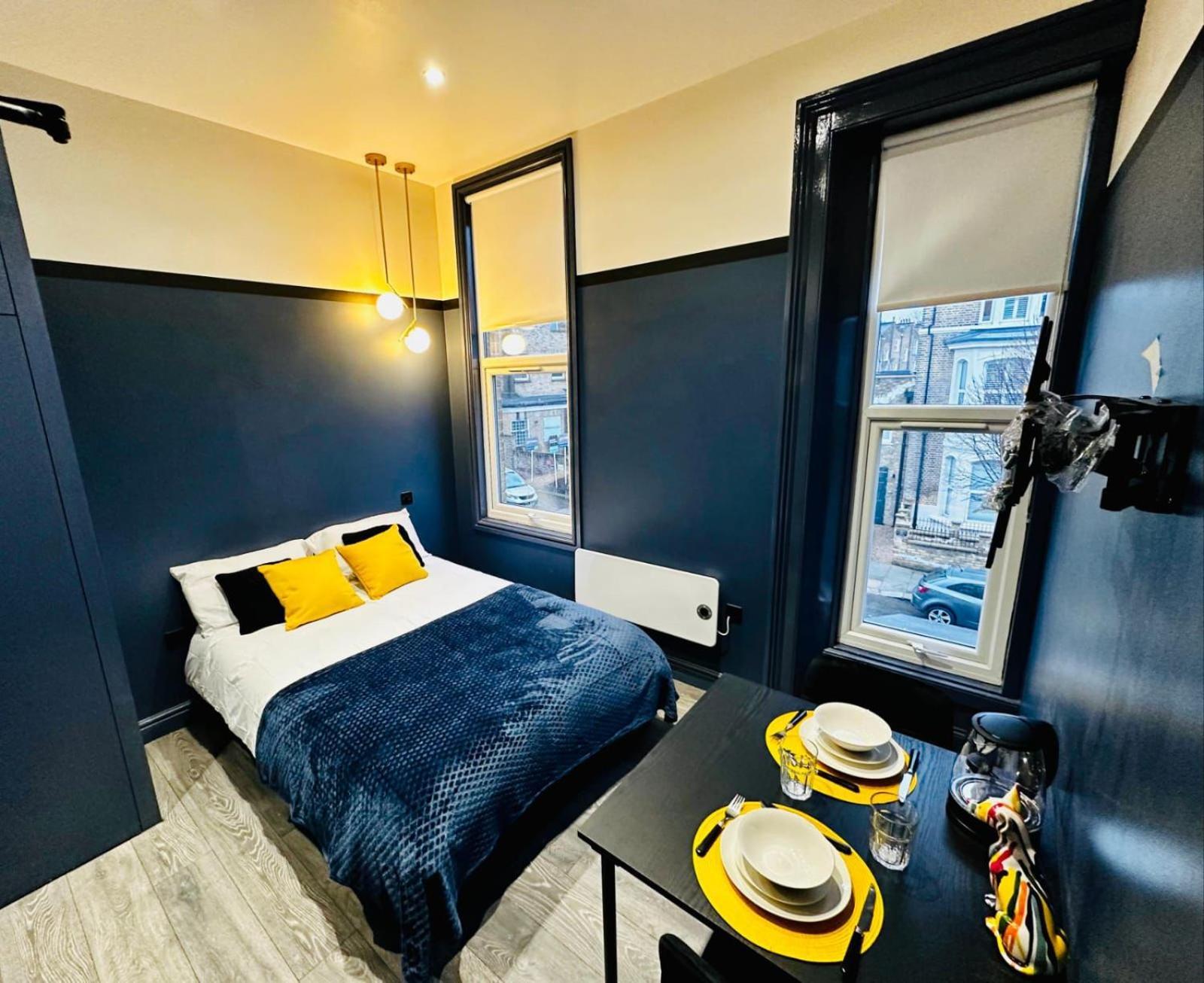 London 39 Blue House Luxury Ensuite Ideal For Tourists Εξωτερικό φωτογραφία